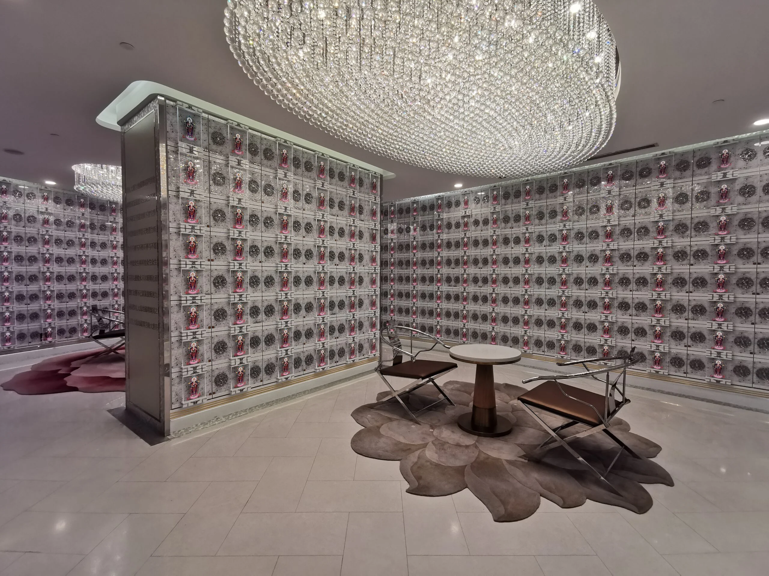 Suite 63